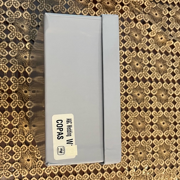 Wedding champagne glasses flutes NEVER USED BRAND NEW - Picture 3 of 3